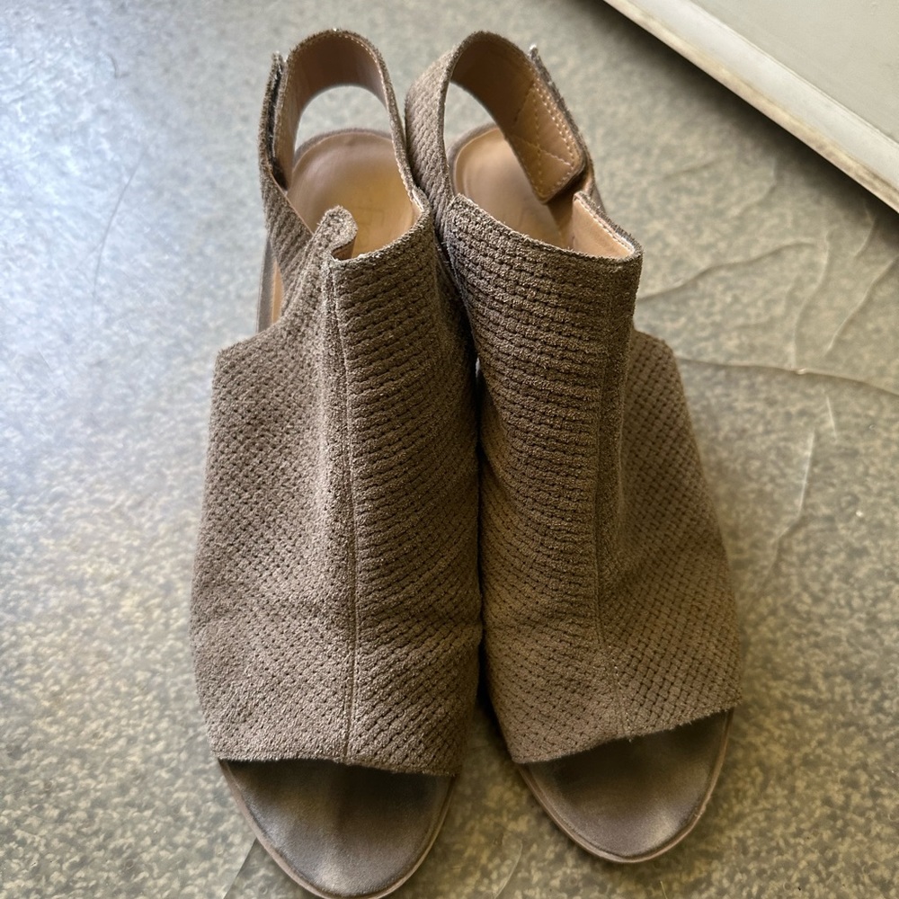 Franco Sarto chunky mule/heel